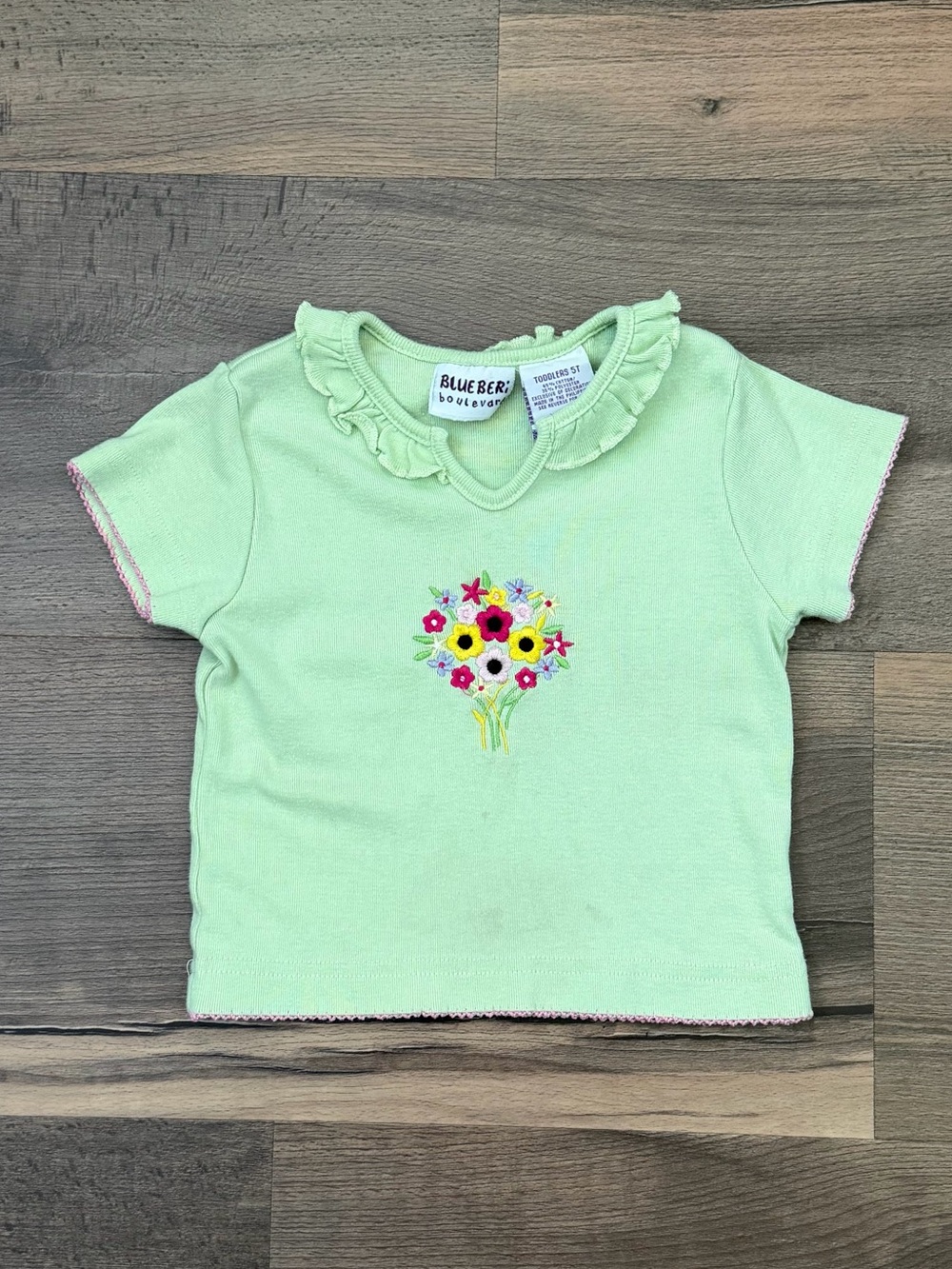 Vintage Blueberi Boulevard Toddler Embroidered Flower Green Tee Size 5T